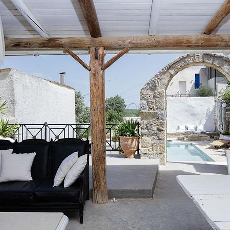 Antonia'S Stonebuilt Mansion With A Private Pool Villa Armenoi  Bagian luar foto