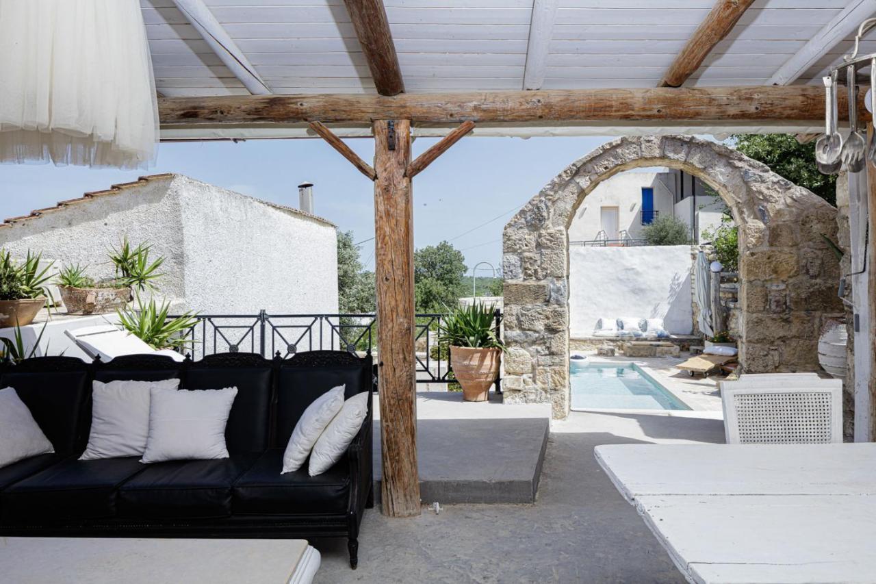 Antonia'S Stonebuilt Mansion With A Private Pool Villa Armenoi  Bagian luar foto