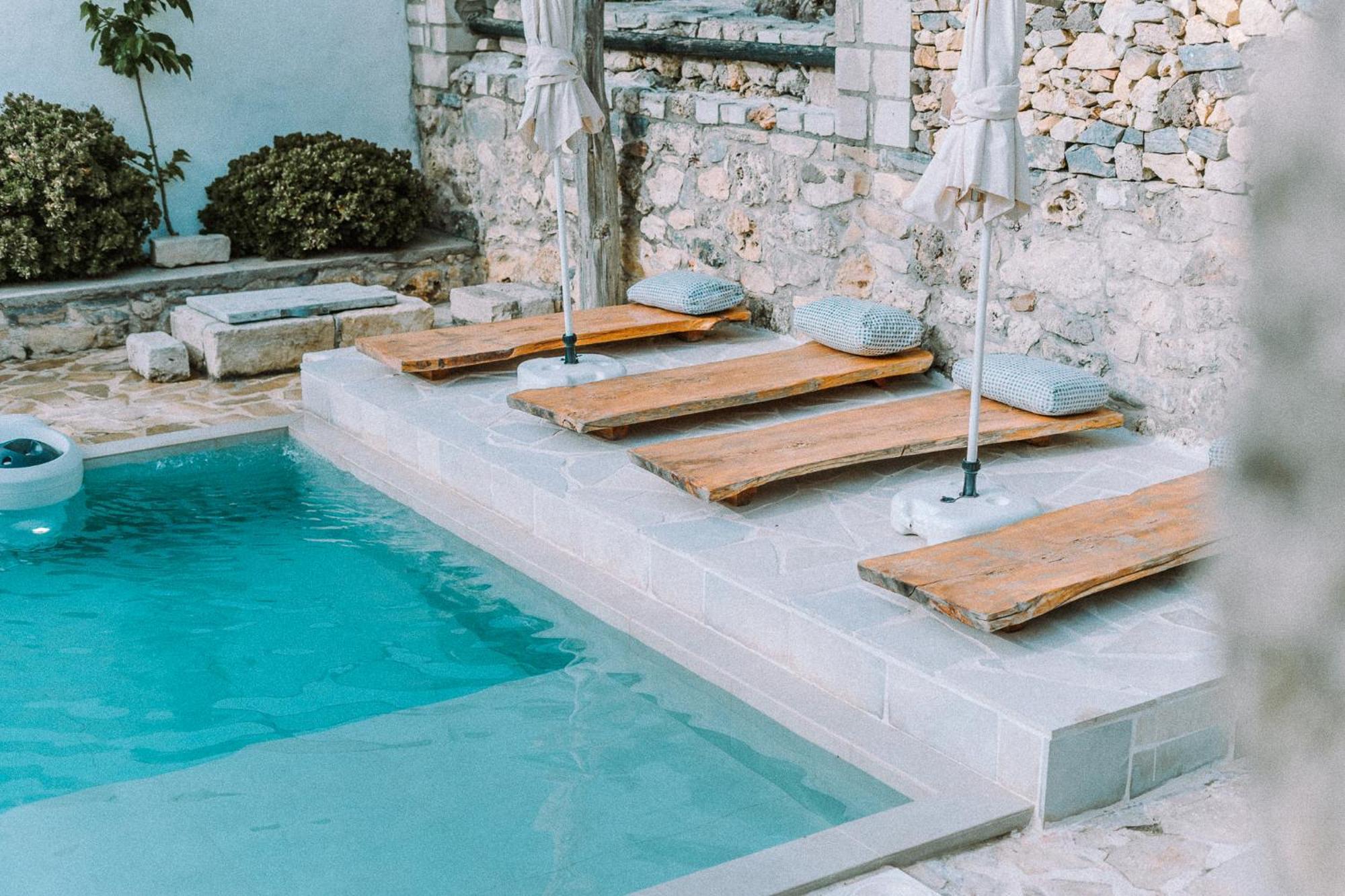 Antonia'S Stonebuilt Mansion With A Private Pool Villa Armenoi  Bagian luar foto
