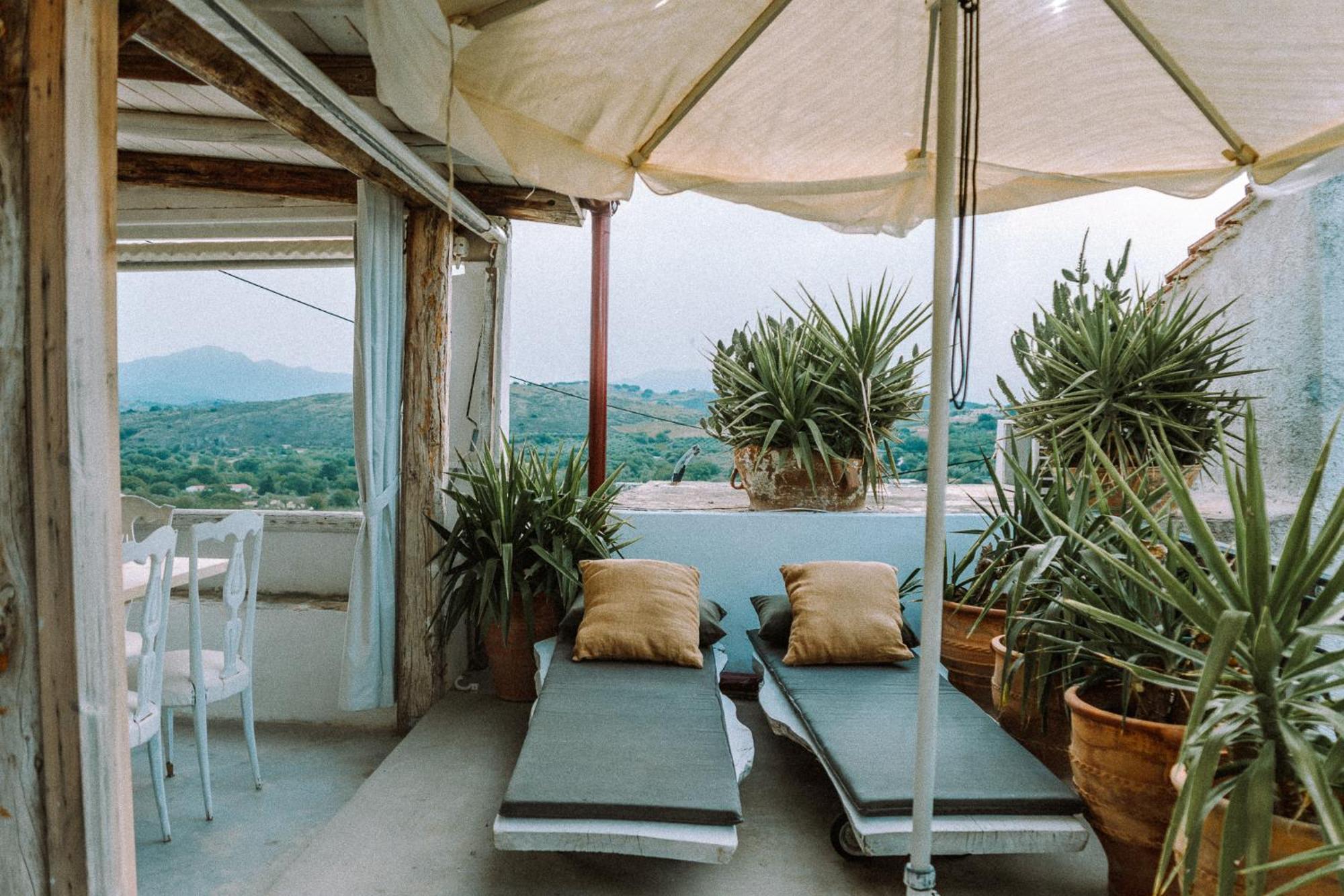 Antonia'S Stonebuilt Mansion With A Private Pool Villa Armenoi  Bagian luar foto