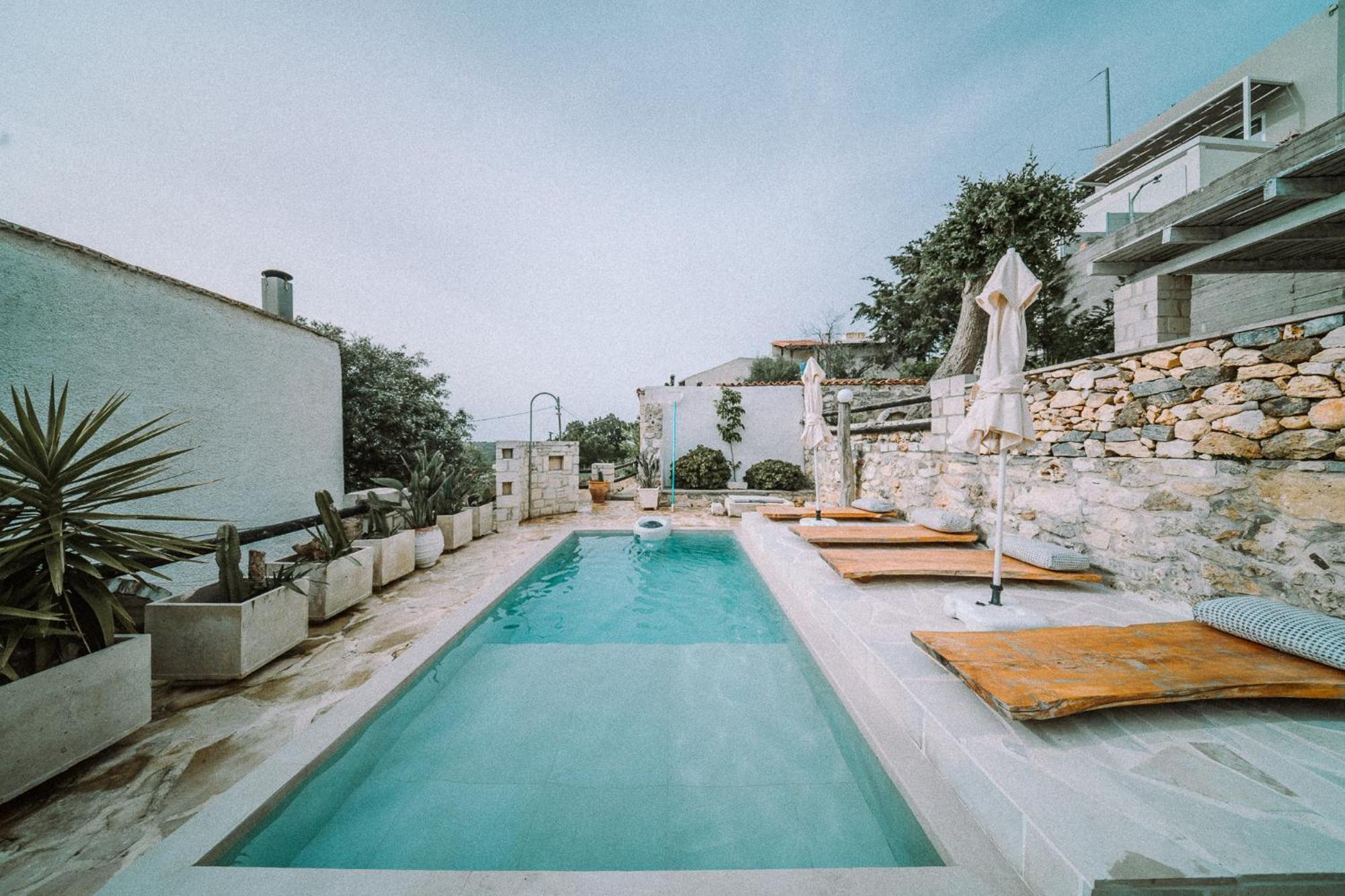 Antonia'S Stonebuilt Mansion With A Private Pool Villa Armenoi  Bagian luar foto