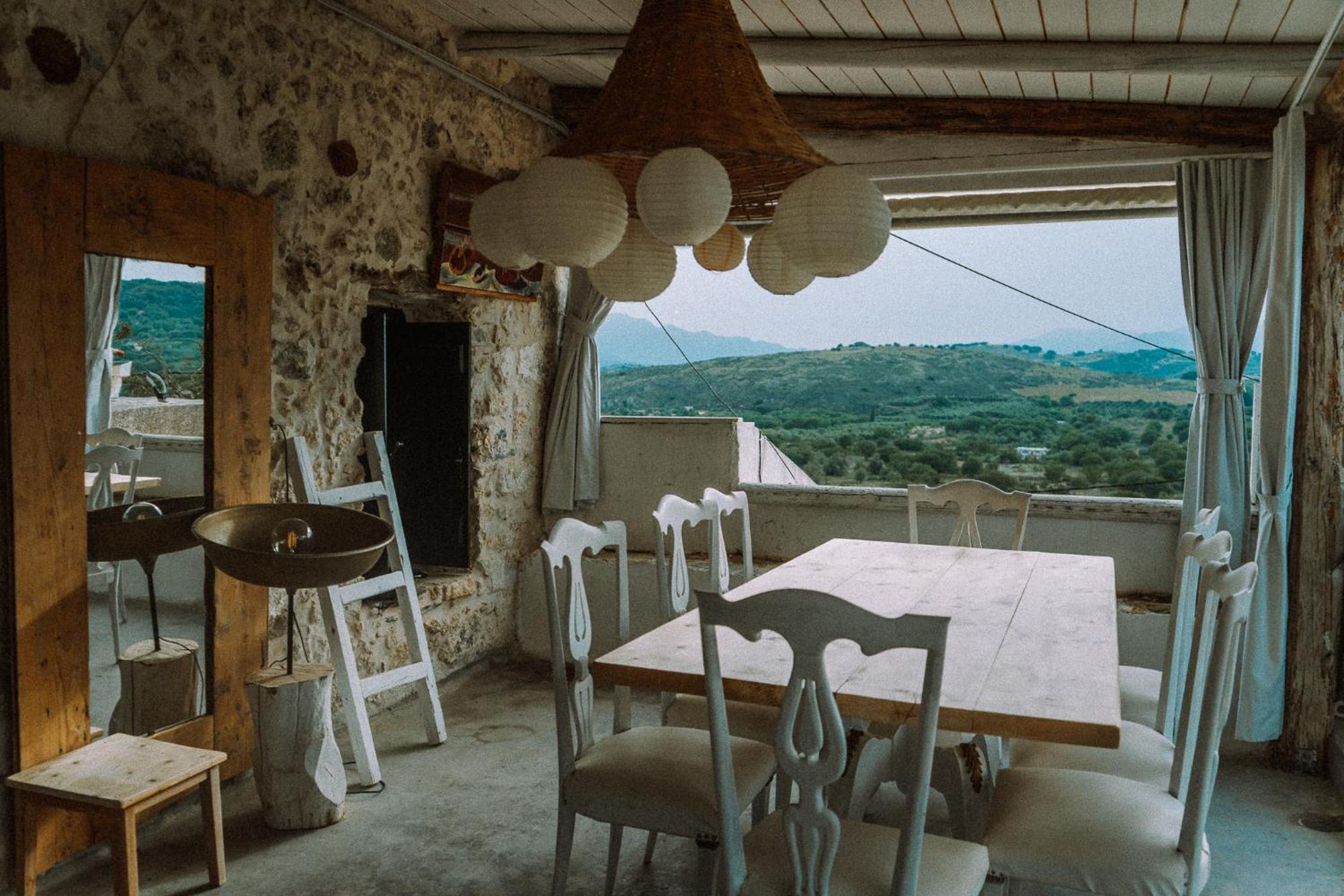 Antonia'S Stonebuilt Mansion With A Private Pool Villa Armenoi  Bagian luar foto
